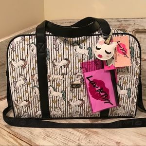 betsey johnson duffle luggage